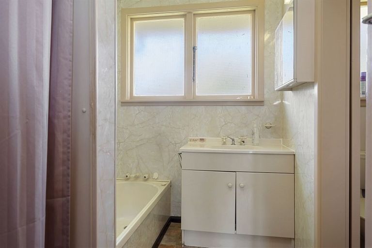 Photo of property in 2 Greta Place, Hoon Hay, Christchurch, 8025