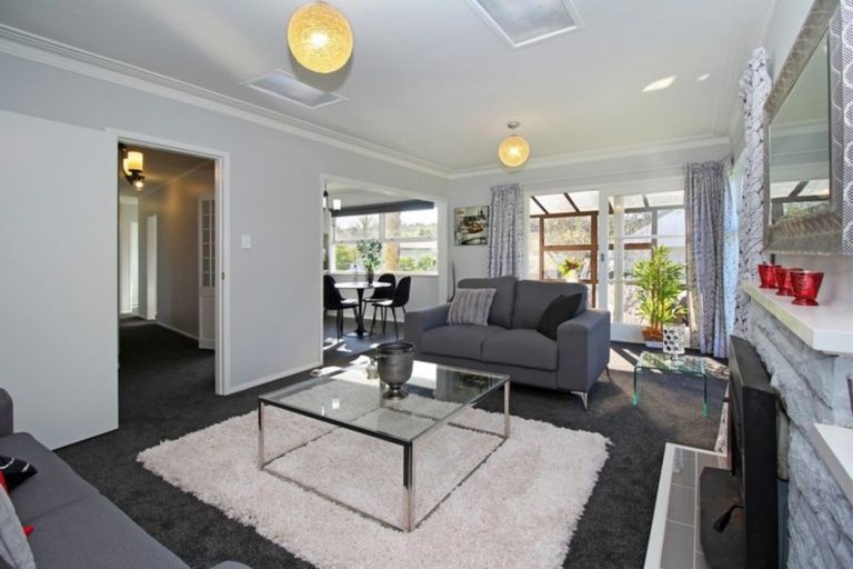 Photo of property in 6 Lawrence Crescent, Hillpark, Auckland, 2102