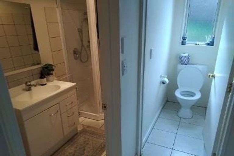 Photo of property in 32b Dart Place, Fernhill, Queenstown, 9300