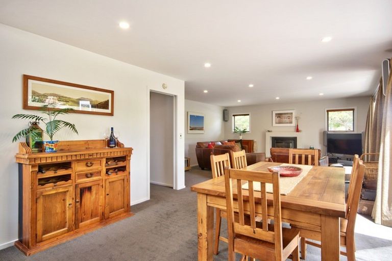 Photo of property in 8 Acheron Place, Lake Hayes, Queenstown, 9304