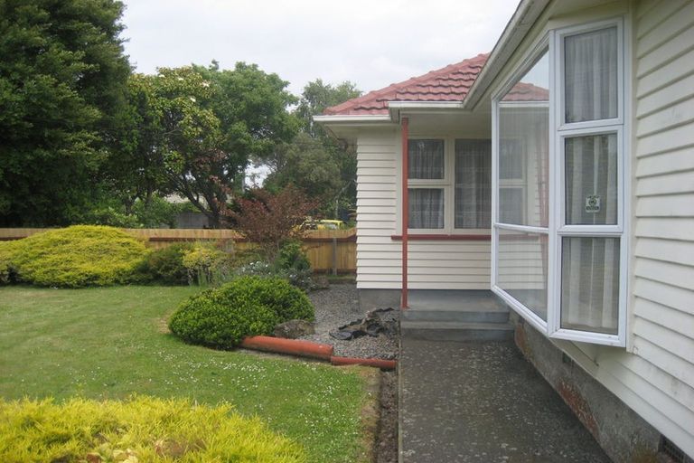 Photo of property in 102 Maidstone Road, Ilam, Christchurch, 8041