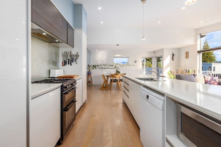 Photo of property in 20b Wharemauku Road, Raumati Beach, Paraparaumu, 5032