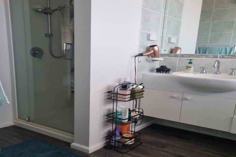 Photo of property in 3 Farnham Place, Ilam, Christchurch, 8041