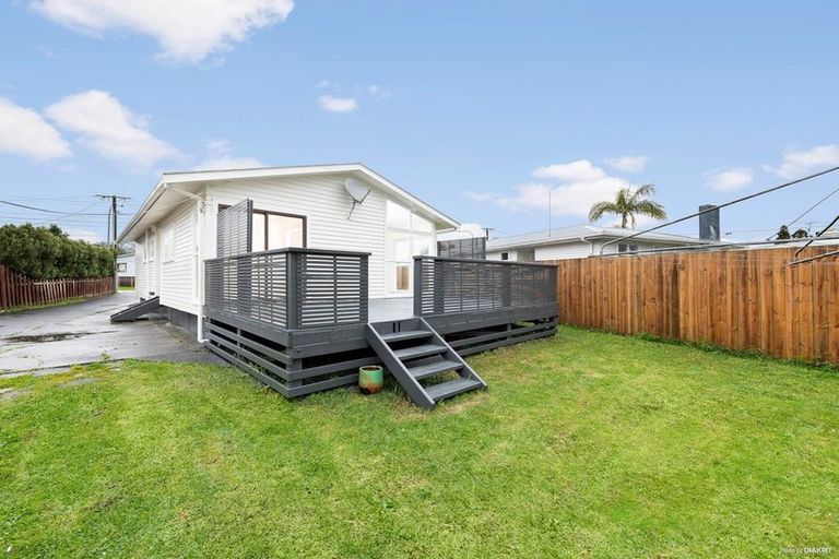 Photo of property in 29 Harrington Road, Henderson, Auckland, 0610