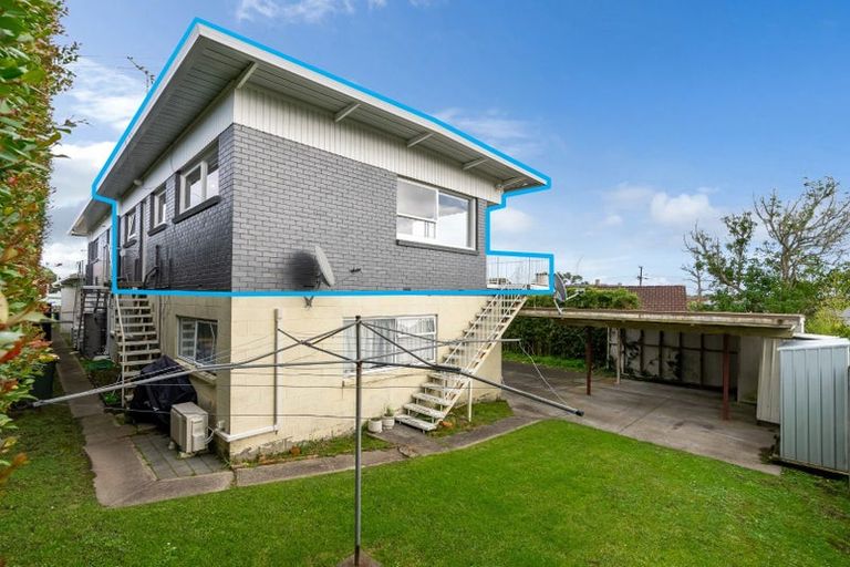 Photo of property in 4/134 Calliope Road, Stanley Point, Auckland, 0624
