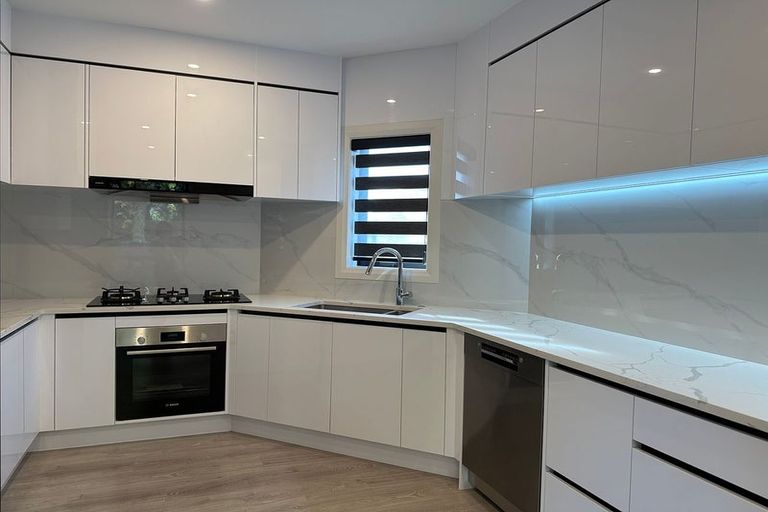 Photo of property in 65a Seabrook Avenue, New Lynn, Auckland, 0600