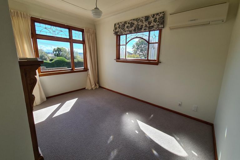 Photo of property in 21 Till Street, South Hill, Oamaru, 9400