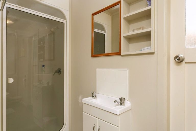 Photo of property in 73b Gillies Avenue, Taupo, 3330