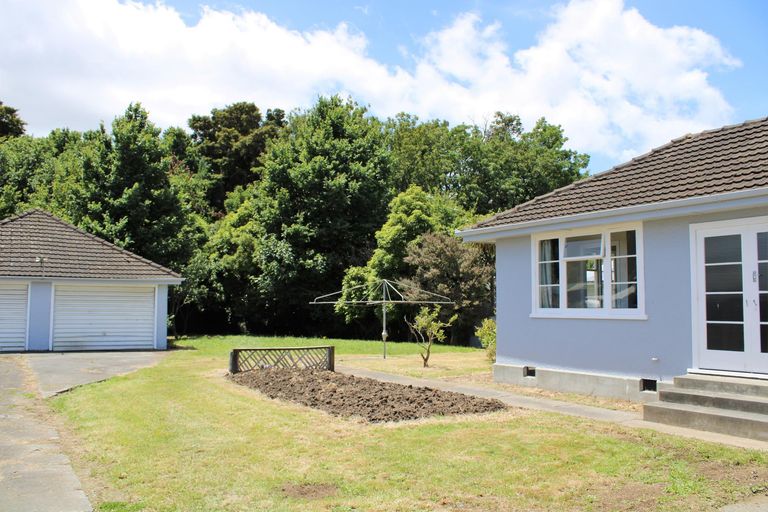 Photo of property in 44 Oxford Street, Lansdowne, Masterton, 5810
