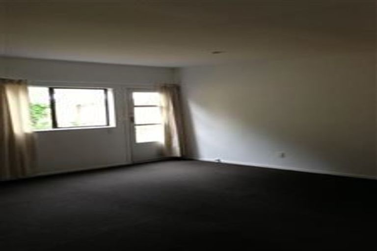 Photo of property in 16 Goldnib Place, Randwick Park, Auckland, 2105