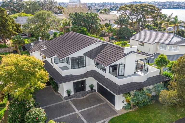 Photo of property in 10 Ander Place, Takapuna, Auckland, 0622