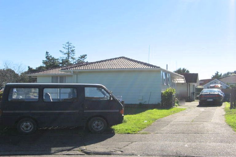 Photo of property in 7 Kendall Court, Wattle Downs, Auckland, 2103