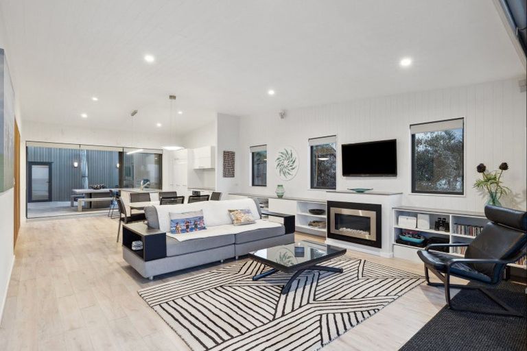 Photo of property in 31 Taranga Road, Langs Beach, Waipu, 0582