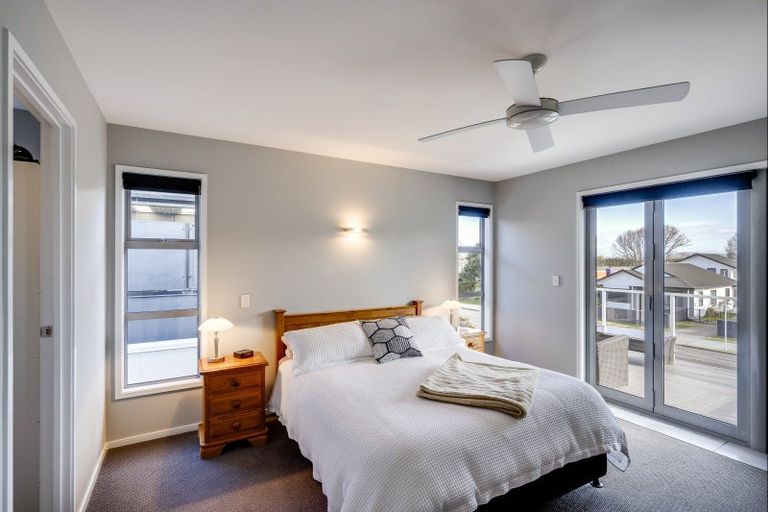 Photo of property in 84 Te Awa Avenue, Te Awa, Napier, 4110