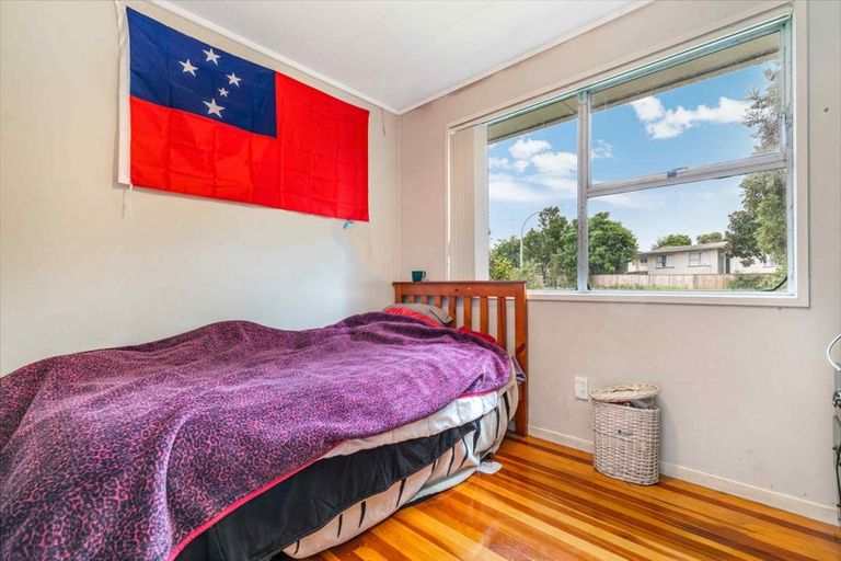 Photo of property in 15 Astor Place, Manurewa, Auckland, 2102
