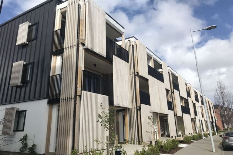 Photo of property in 12/167 Hobsonville Point Road, Hobsonville, Auckland, 0616