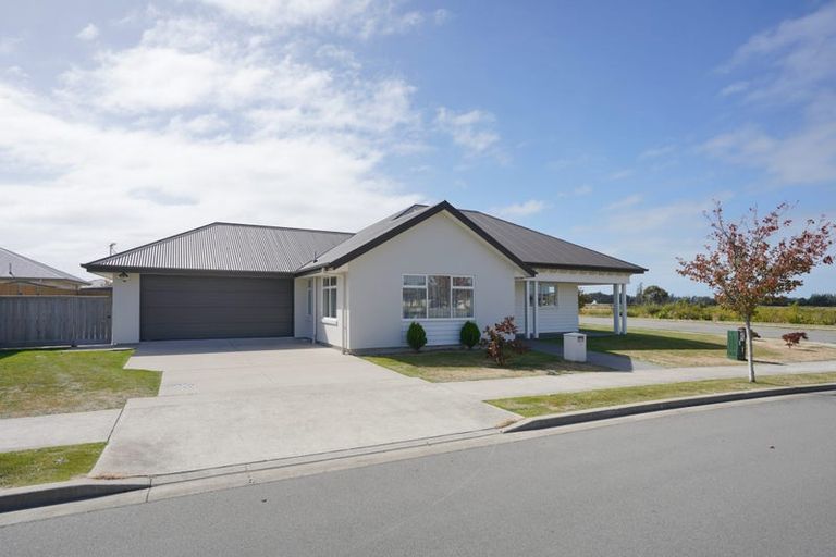 Photo of property in 55 Koura Drive, Rangiora, 7400