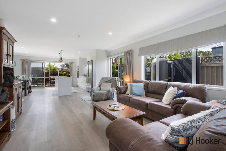 Photo of property in 11a Hillview Road, Waihi Beach, 3611