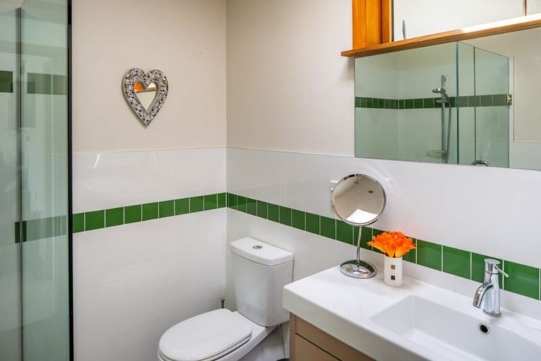 Photo of property in 325b Muritai Road, Eastbourne, Lower Hutt, 5013