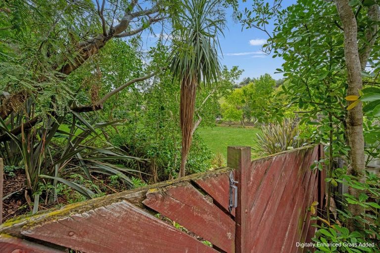 Photo of property in 6a Kokako Place, Taradale, Napier, 4112