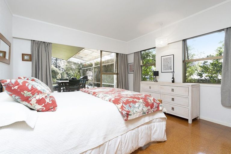 Photo of property in 7 Du Fresne Place, Russell, 0202