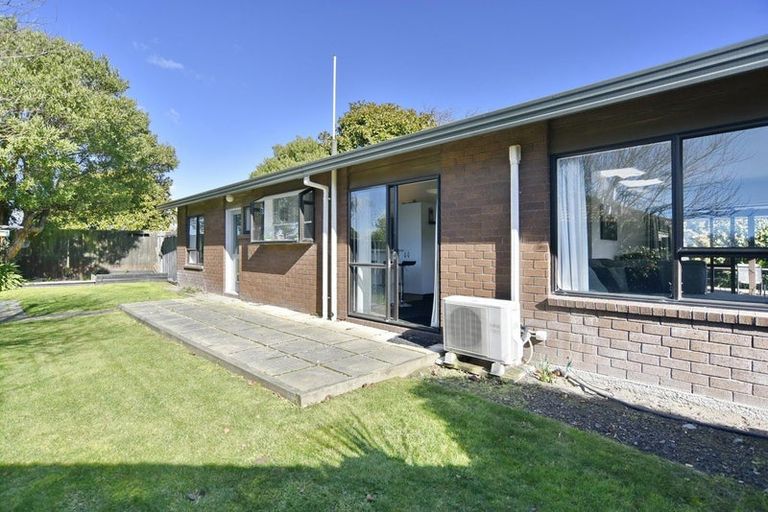 Photo of property in 6 Heriott Close, Burwood, Christchurch, 8083