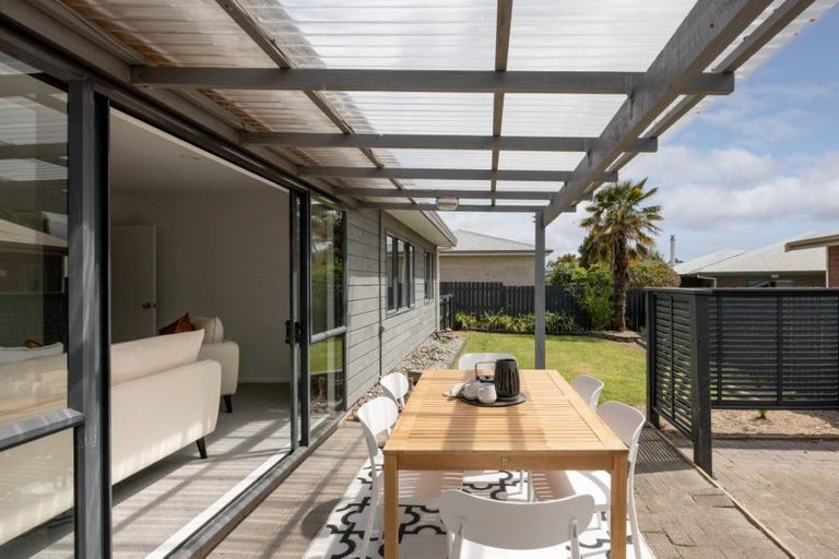 Photo of property in 579b Maunganui Road, Mount Maunganui, 3116
