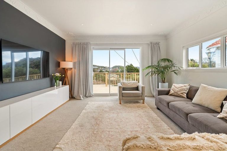 Photo of property in 55 Cashmere Avenue, Khandallah, Wellington, 6035