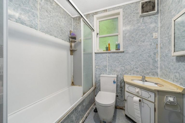 Photo of property in 78 South Karori Road, Karori, Wellington, 6012