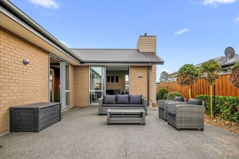 Photo of property in 10 Pahua Street, Pegasus, 7612