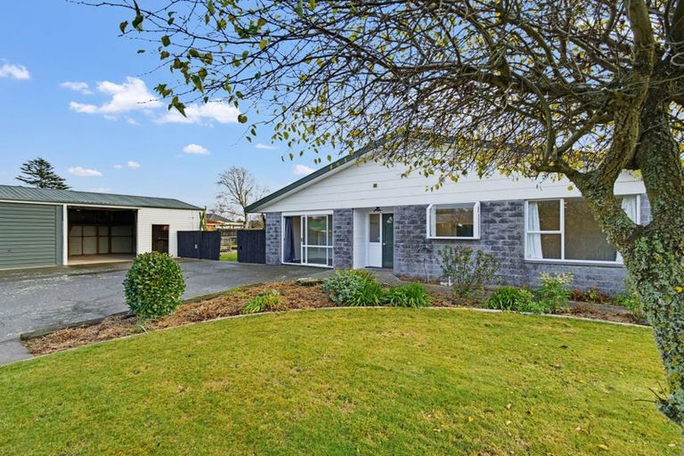 Photo of property in 19 Taumutu Road, Southbridge, 7602