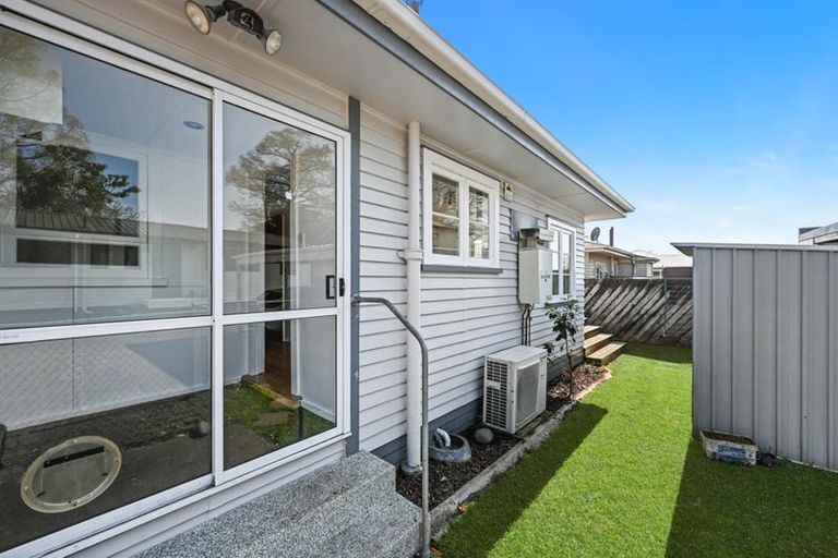 Photo of property in 16 Vardon Road, St Andrews, Hamilton, 3200