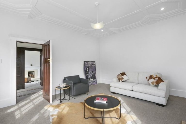 Photo of property in 33 Tolcarne Avenue, Maori Hill, Dunedin, 9010