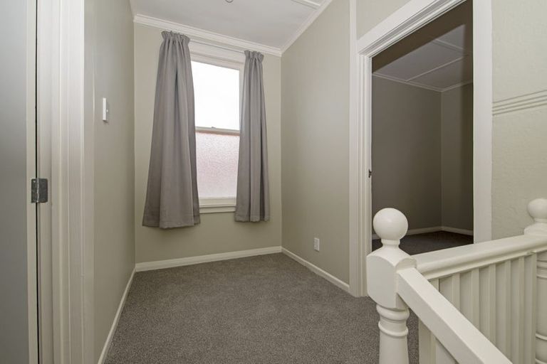 Photo of property in 15 Hanson Street, Mount Cook, Wellington, 6021
