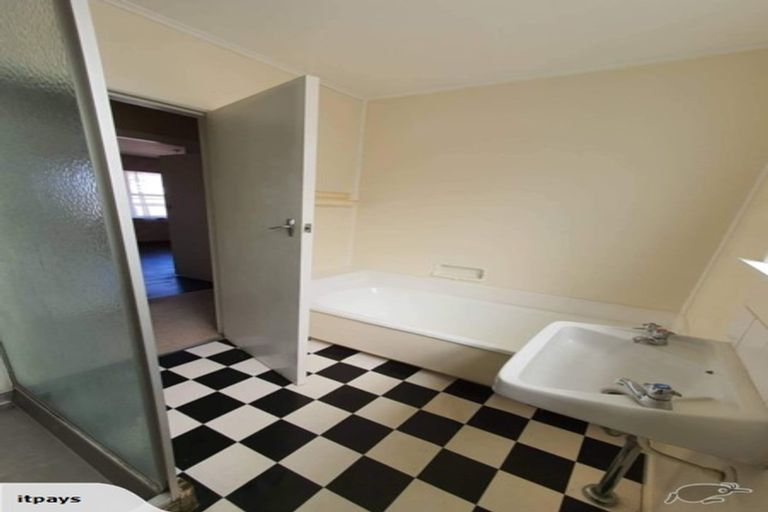 Photo of property in 8 Ruru Crescent, Heretaunga, Upper Hutt, 5018