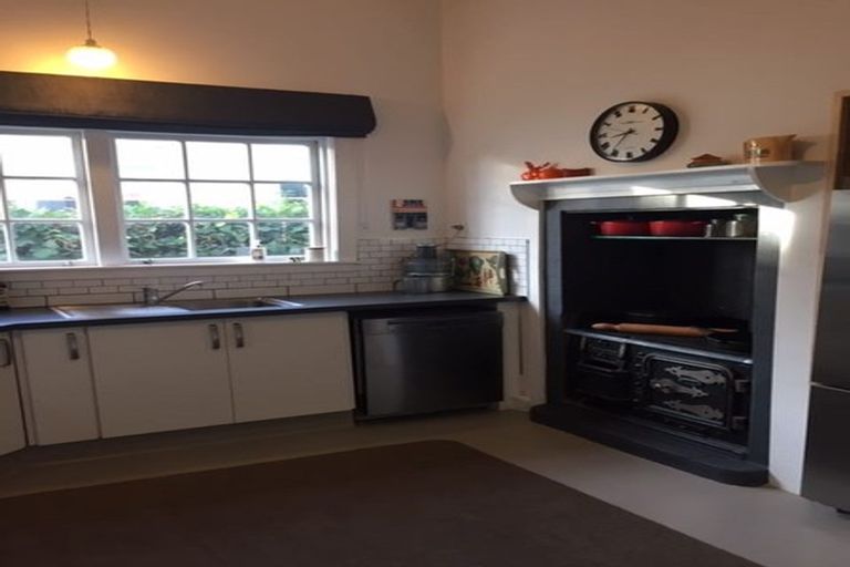 Photo of property in 66 Portal Street, Durie Hill, Whanganui, 4500