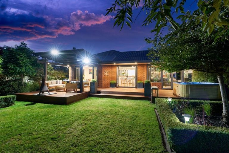 Photo of property in 11a Bowling Road, Greenmeadows, Napier, 4112