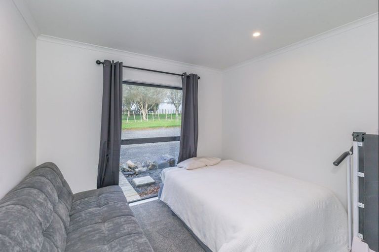 Photo of property in 112a Muhunoa Road West, Ohau, Levin, 5570