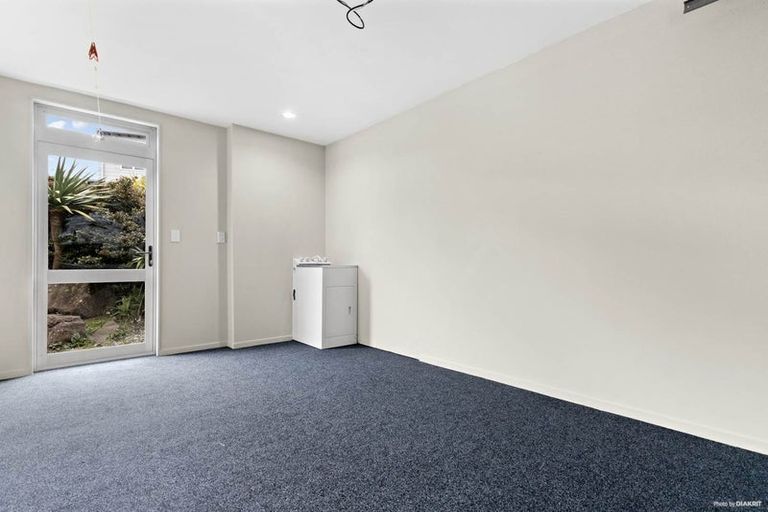 Photo of property in 85 Albionvale Road, Glen Eden, Auckland, 0602