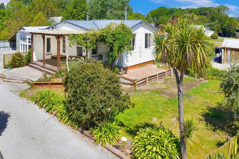 Photo of property in 6 Gillespies Road, Kainga, Christchurch, 8083