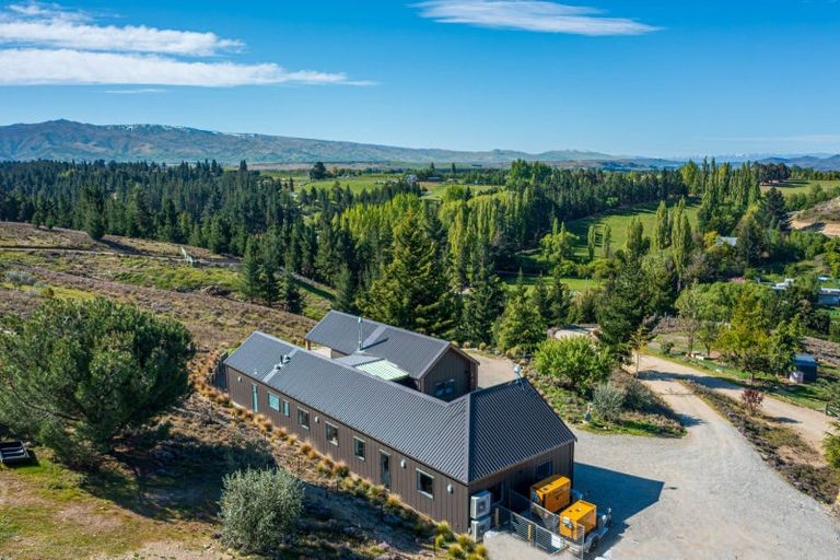 Photo of property in 69 Letts Gully Road, Letts Gully, Alexandra, 9393