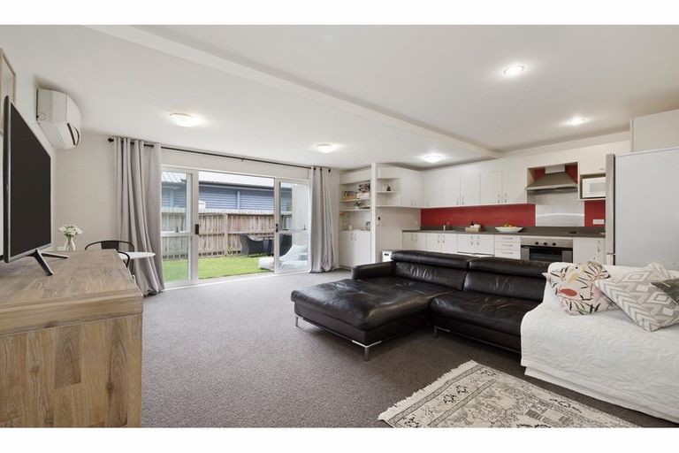 Photo of property in 1/30 Mathesons Road, Phillipstown, Christchurch, 8011
