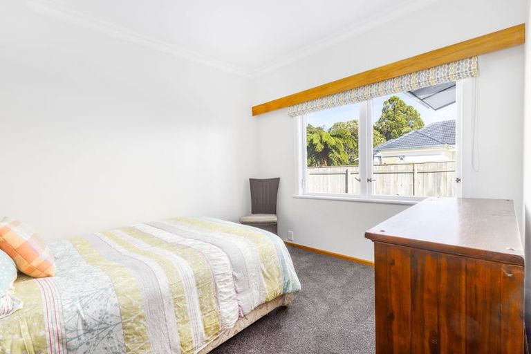 Photo of property in 397 Te Moana Road, Waikanae, 5036