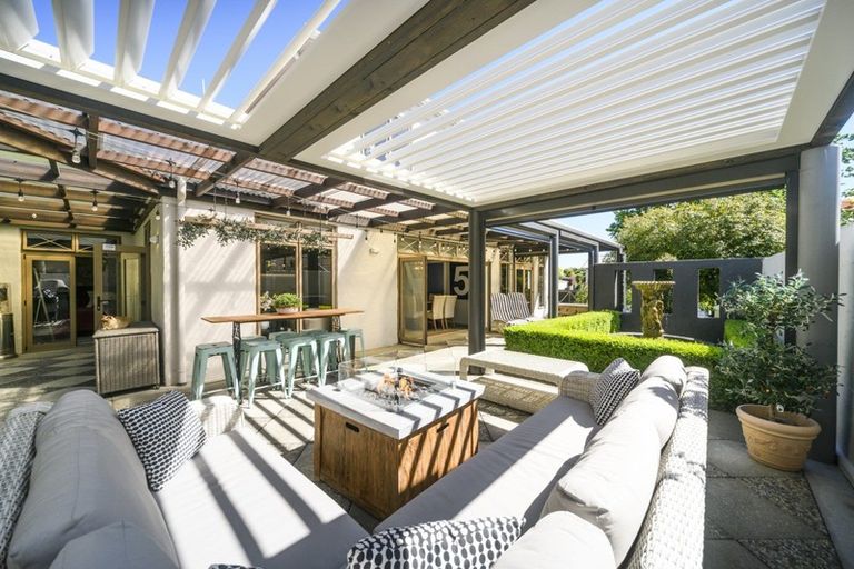 Photo of property in 28a Karina Terrace, Roslyn, Palmerston North, 4414