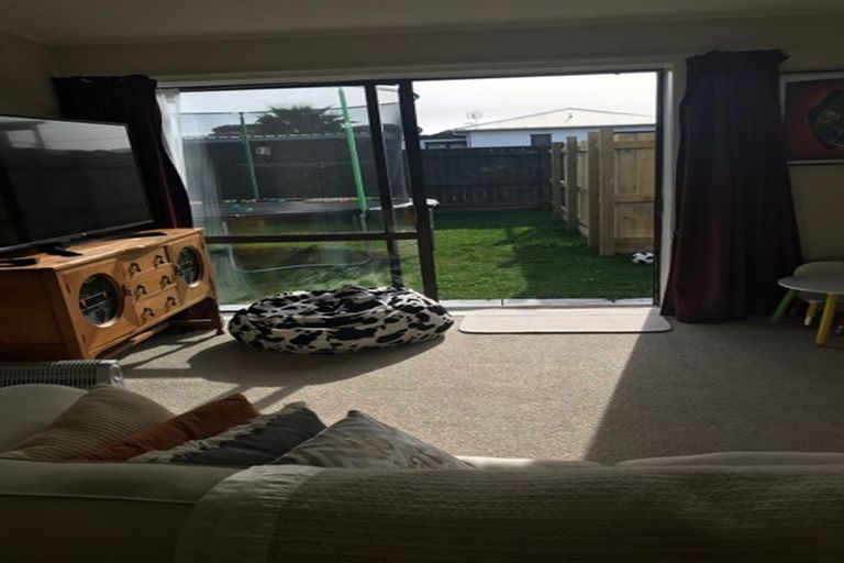 Photo of property in 16 Ropiha Street, Fitzroy, New Plymouth, 4312