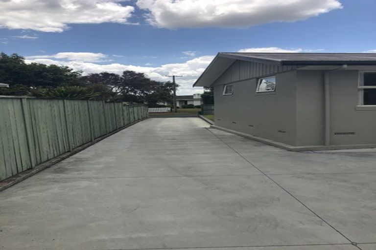 Photo of property in 14 Pulham Crescent, Queenwood, Hamilton, 3210