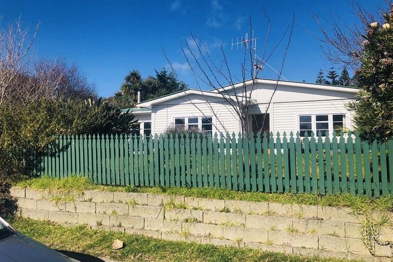 Photo of property in 26 Ocean Road, Paraparaumu Beach, Paraparaumu, 5032