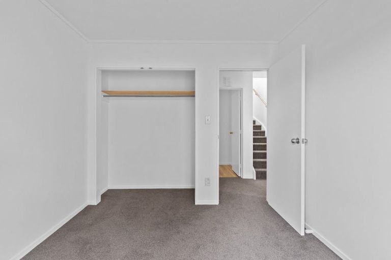 Photo of property in 21 Deseret Road, Temple View, Hamilton, 3218