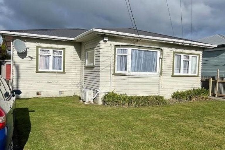 Photo of property in 50 Bristol Square, Hutt Central, Lower Hutt, 5010