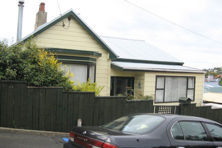 Photo of property in 8 Laing Street, Caversham, Dunedin, 9012